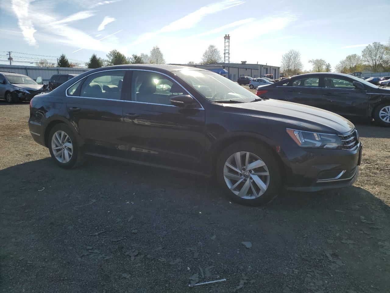 1VWBA7A31JC019452 2018 Volkswagen Passat Se