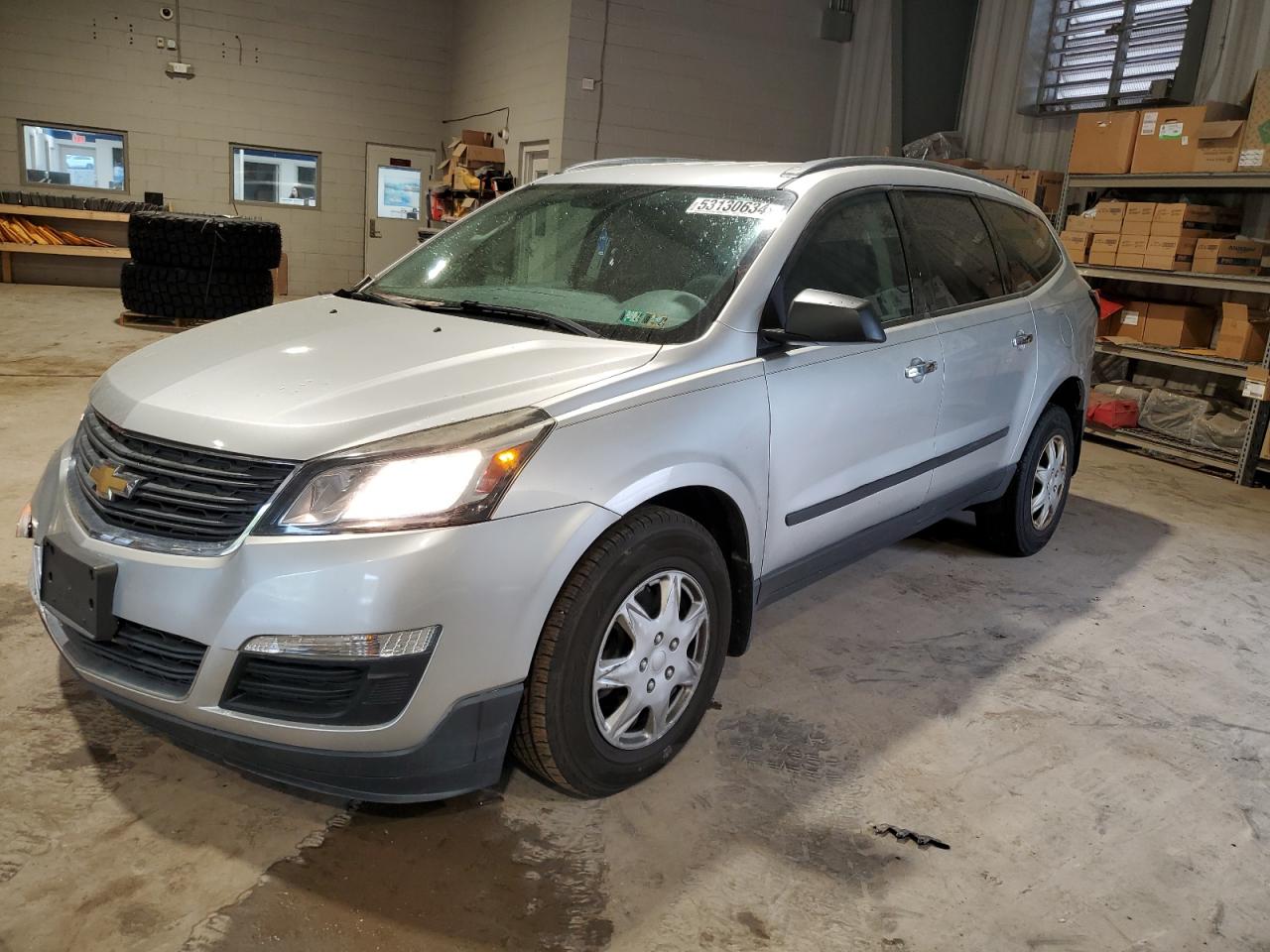 1GNKRFKD8FJ329461 2015 Chevrolet Traverse Ls