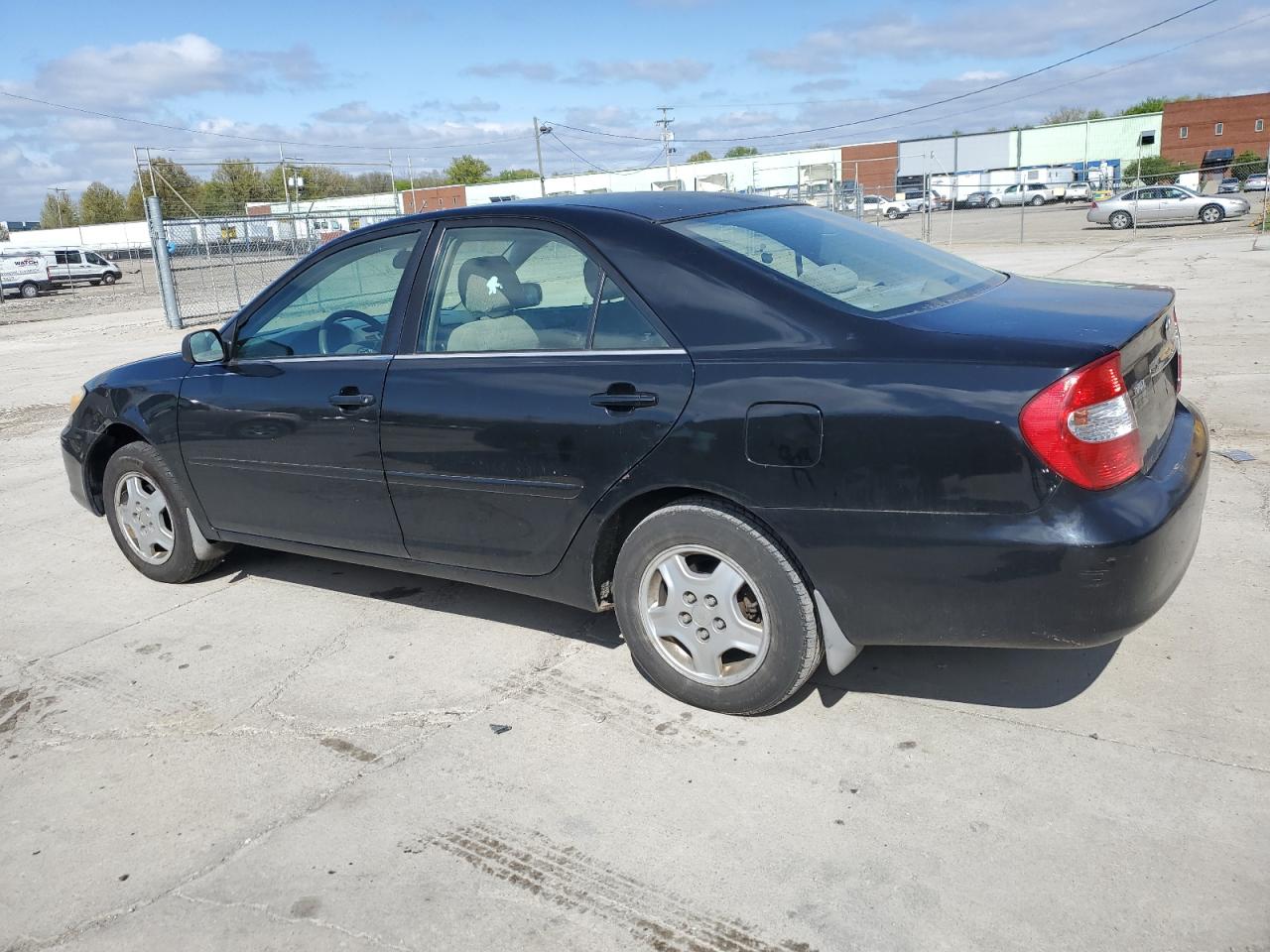 Lot #2500990600 2003 TOYOTA CAMRY LE
