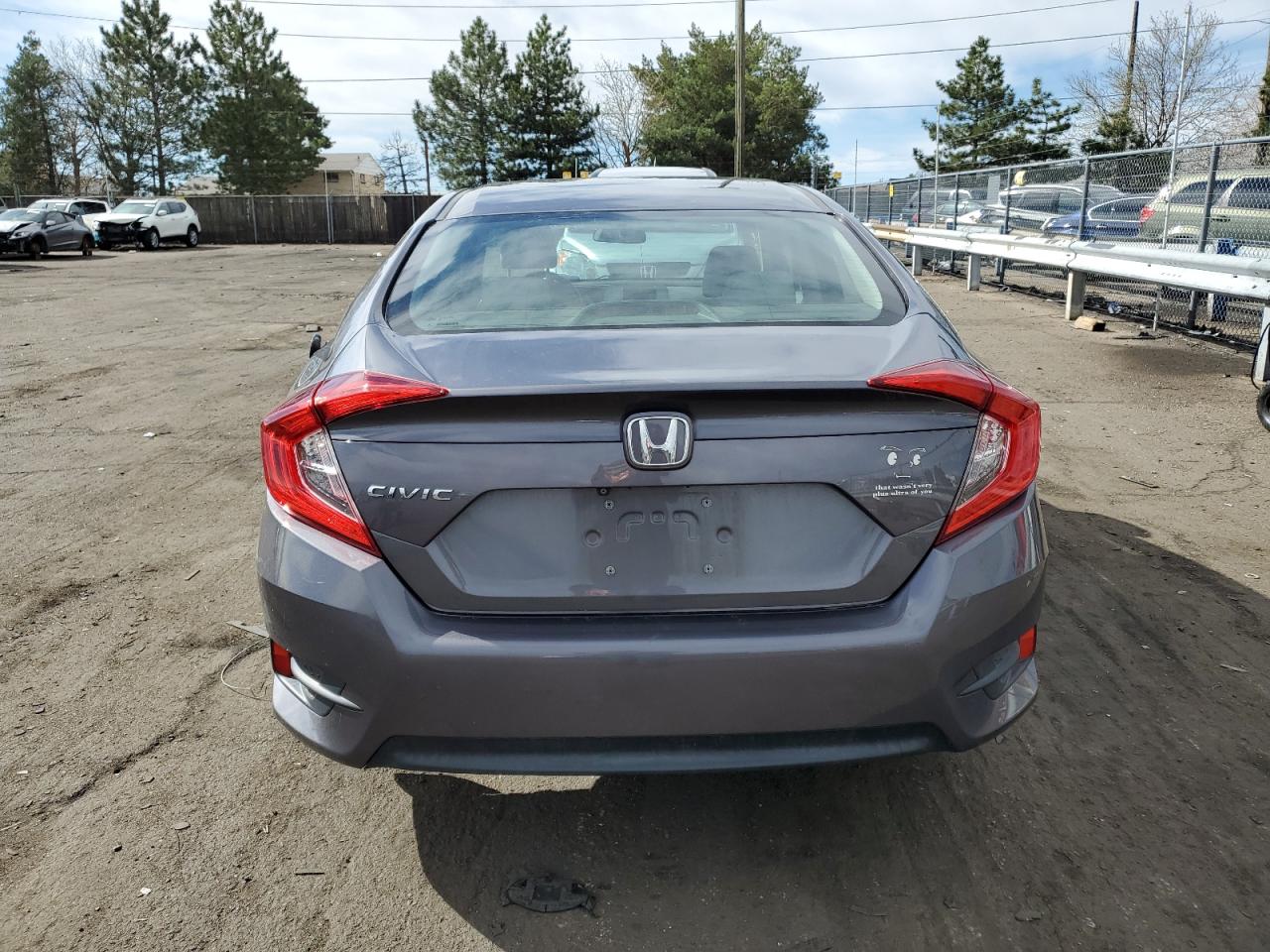 2HGFC2F58GH524214 2016 Honda Civic Lx