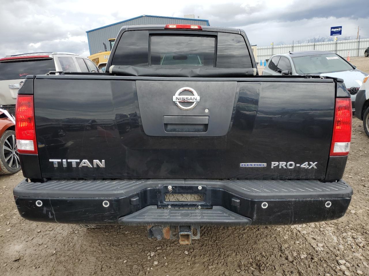 1N6BA0EC0CN313577 2012 Nissan Titan S