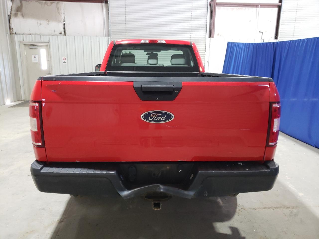 2018 Ford F150 vin: 1FTMF1CB2JKC47674