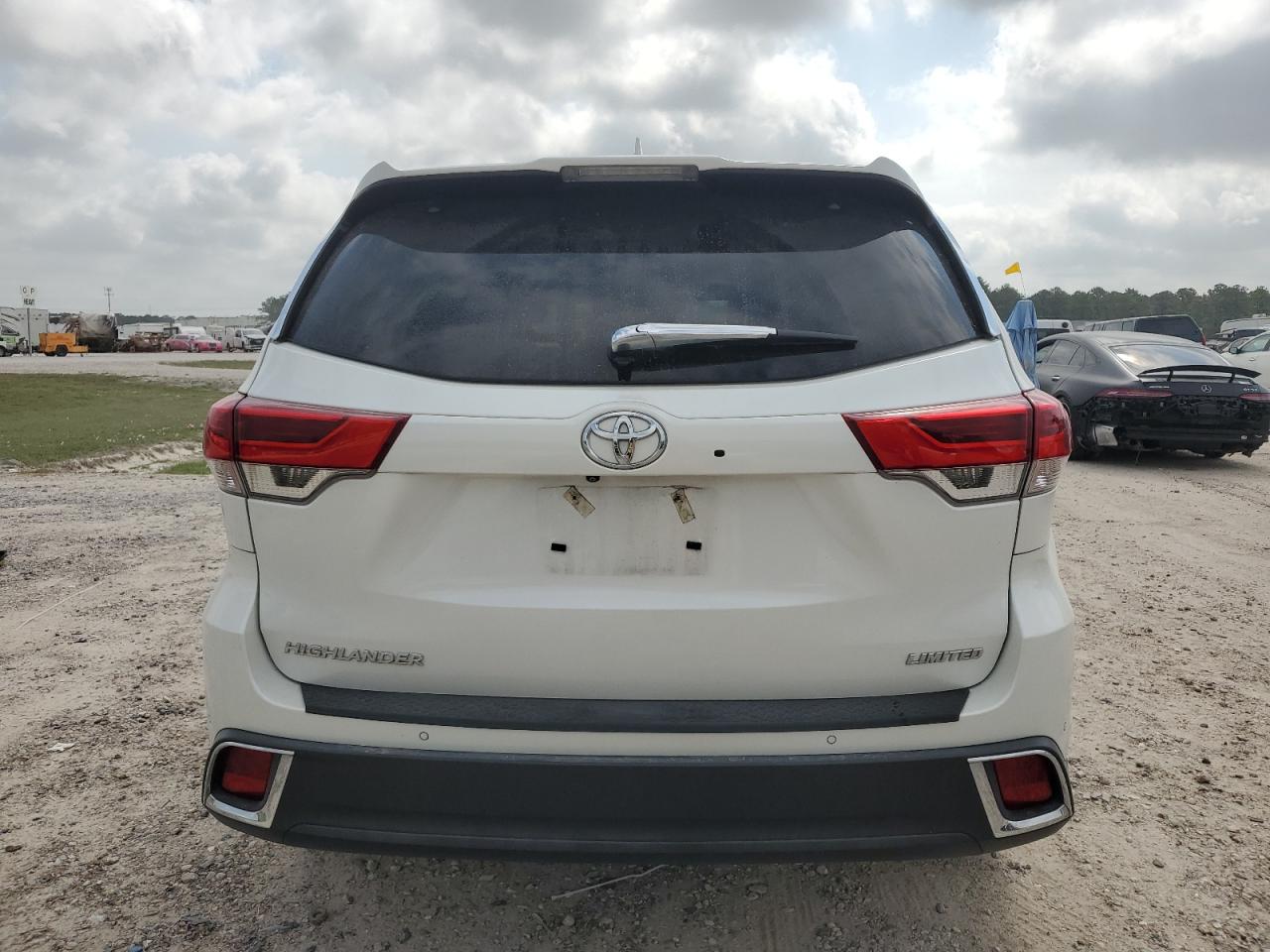 5TDYZRFH7KS307742 2019 Toyota Highlander Limited