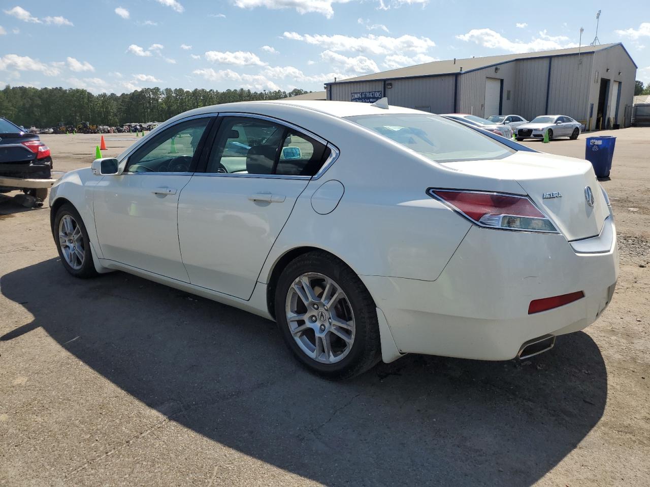 19UUA8F26AA003889 2010 Acura Tl