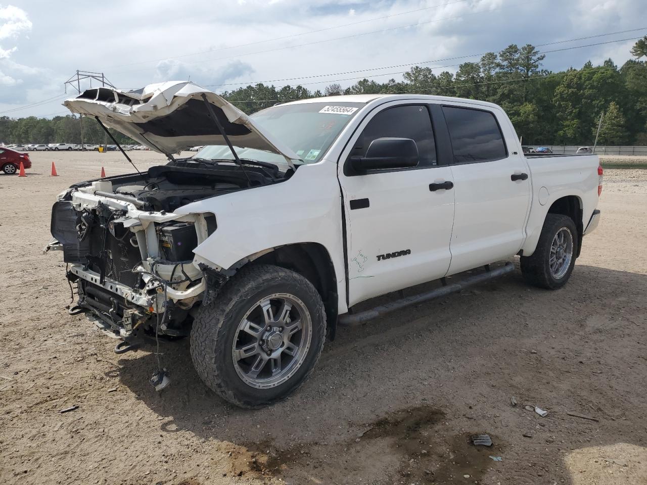 5TFDW5F19JX683516 2018 Toyota Tundra Crewmax Sr5