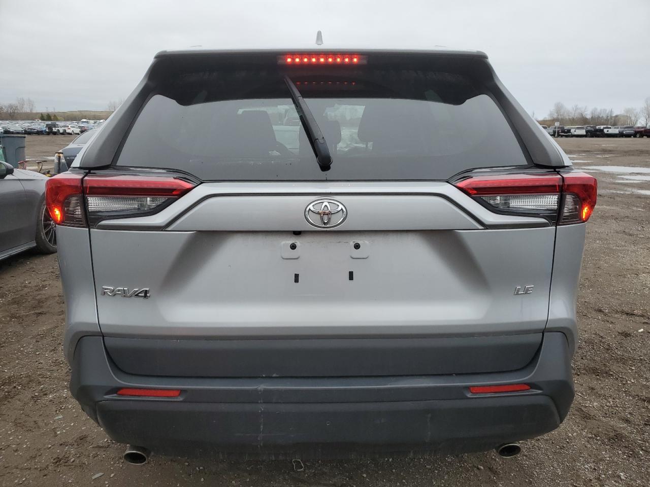 2019 Toyota Rav4 Le vin: 2T3Z1RFV6KW022496