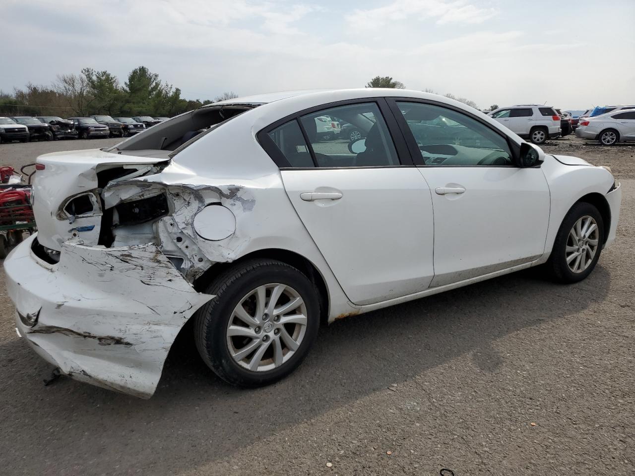 JM1BL1V88C1651380 2012 Mazda 3 I