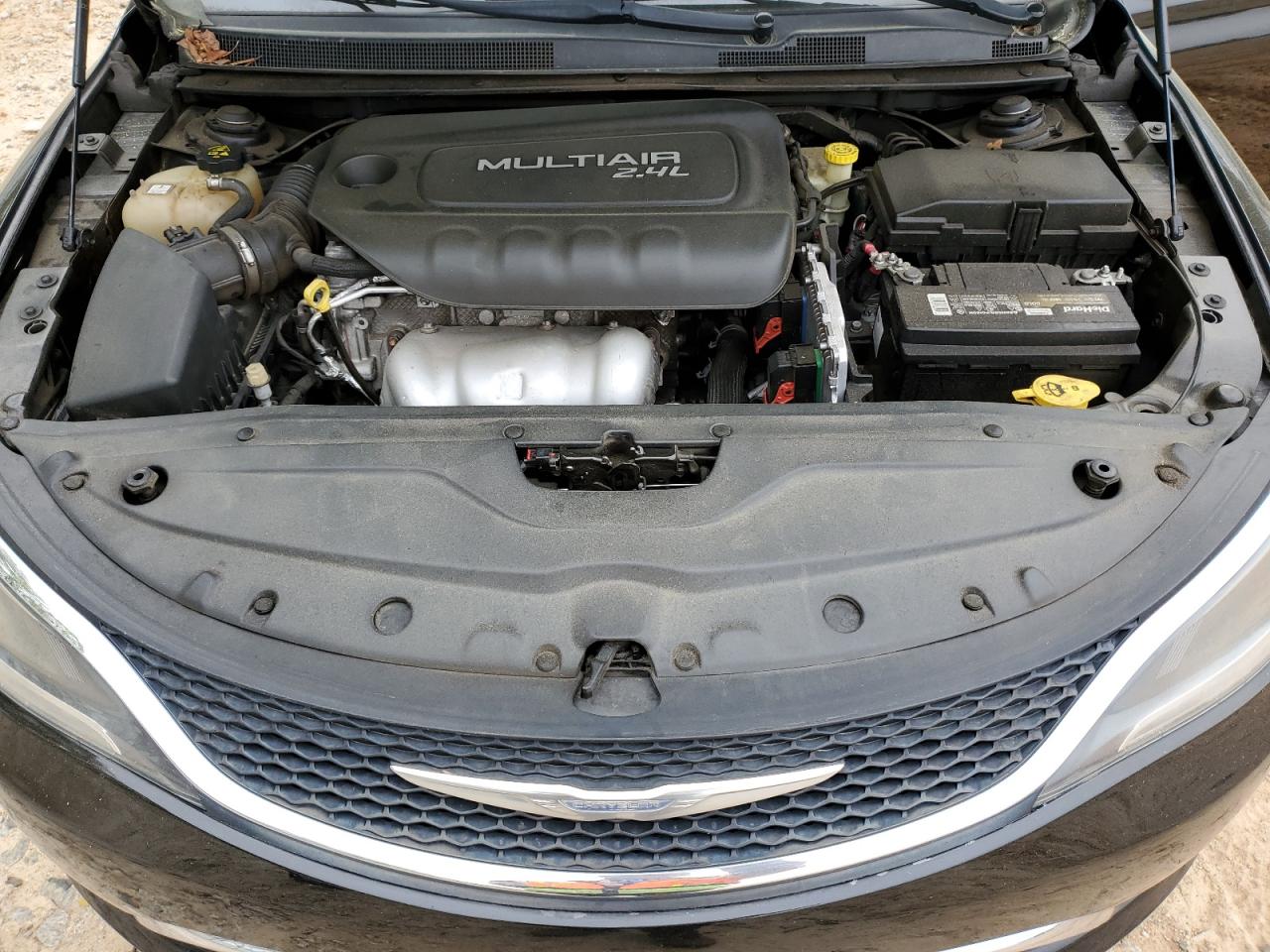 1C3CCCCB8FN607671 2015 Chrysler 200 C