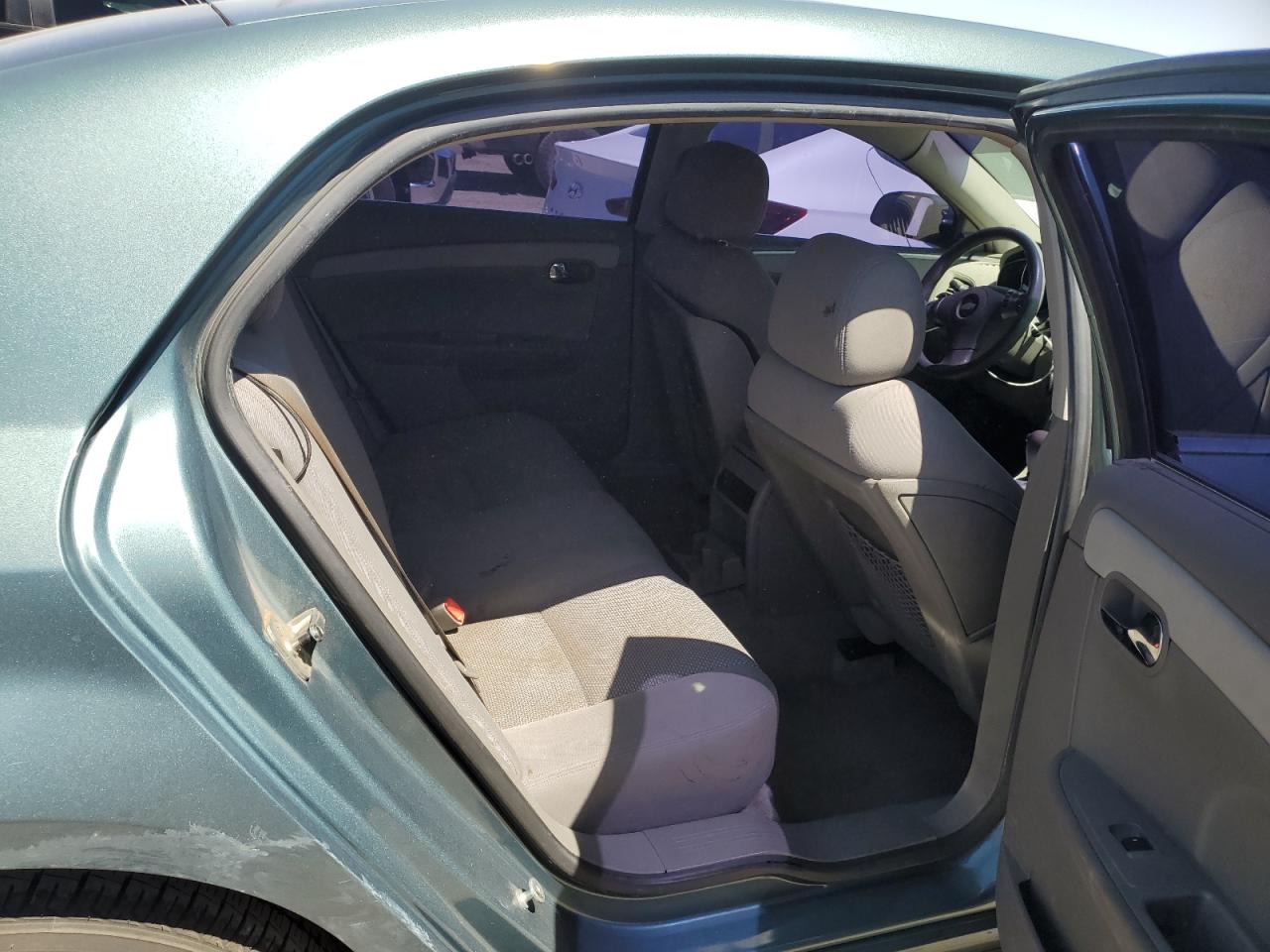 1G1ZH57B49F153634 2009 Chevrolet Malibu 1Lt