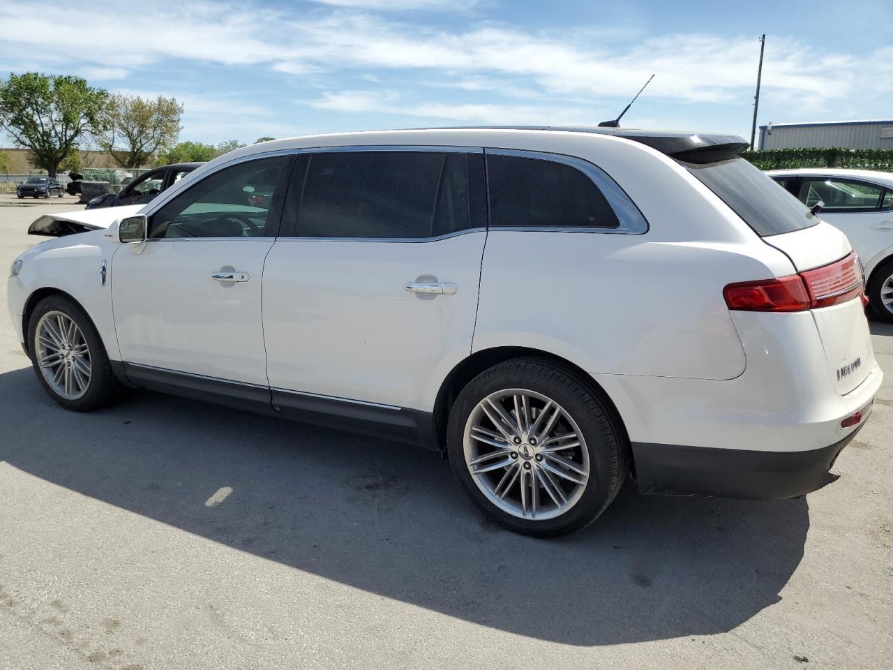 2LMHJ5AT7GBL02691 2016 Lincoln Mkt