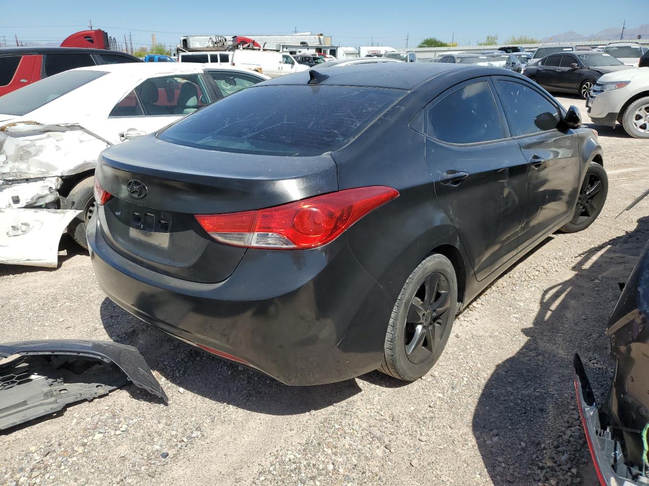 2013 Hyundai Elantra Gls vin: 5NPDH4AEXDH364026