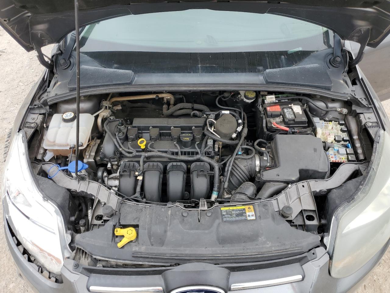 1FAHP3F27CL409789 2012 Ford Focus Se