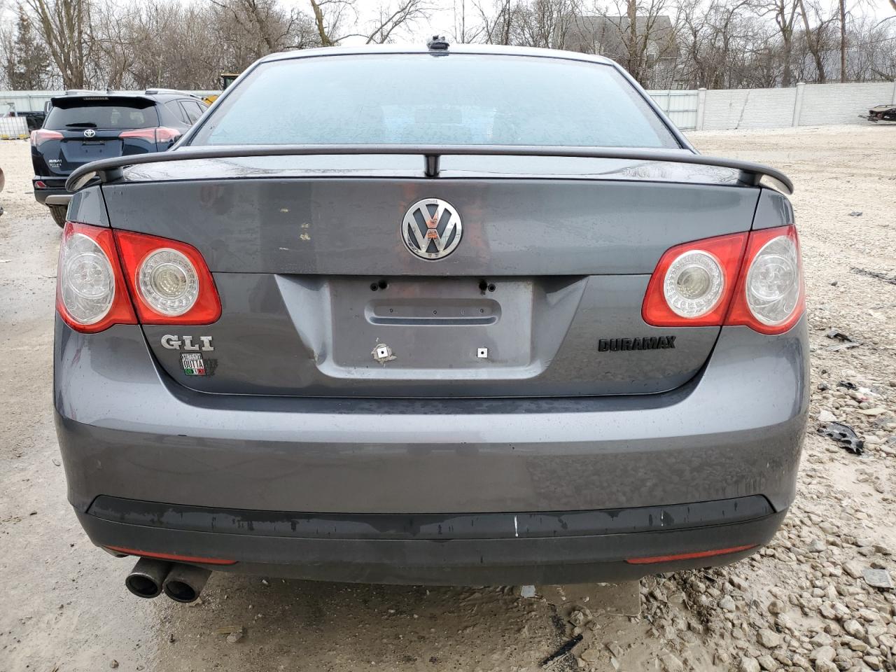 3VWXJ71K96M699345 2006 Volkswagen Jetta Gli Option Package 2