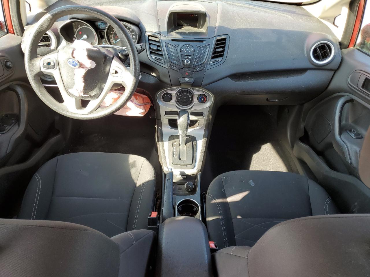 3FADP4BJ1KM120681 2019 Ford Fiesta Se