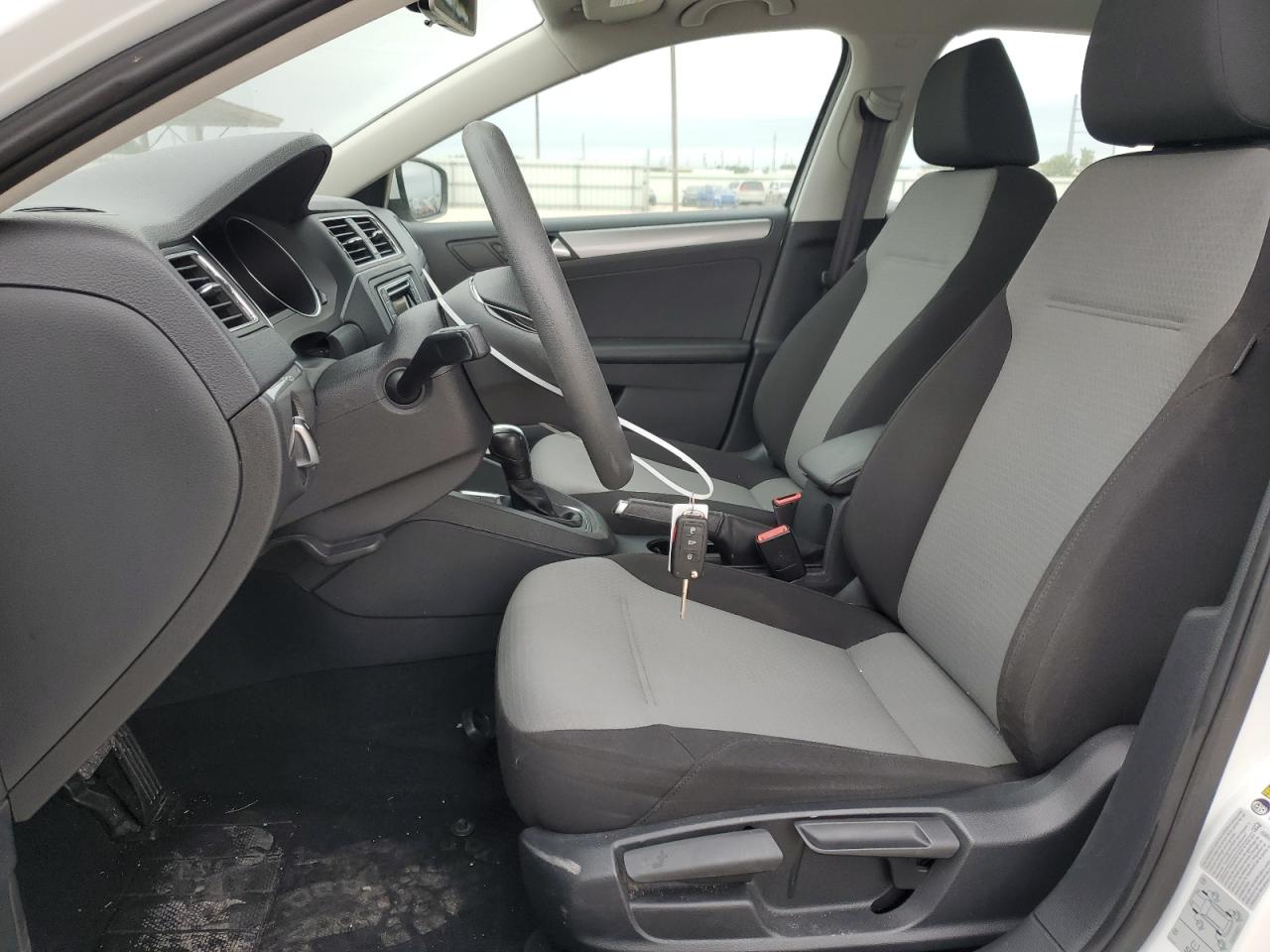 3VW2B7AJ9HM240835 2017 Volkswagen Jetta S