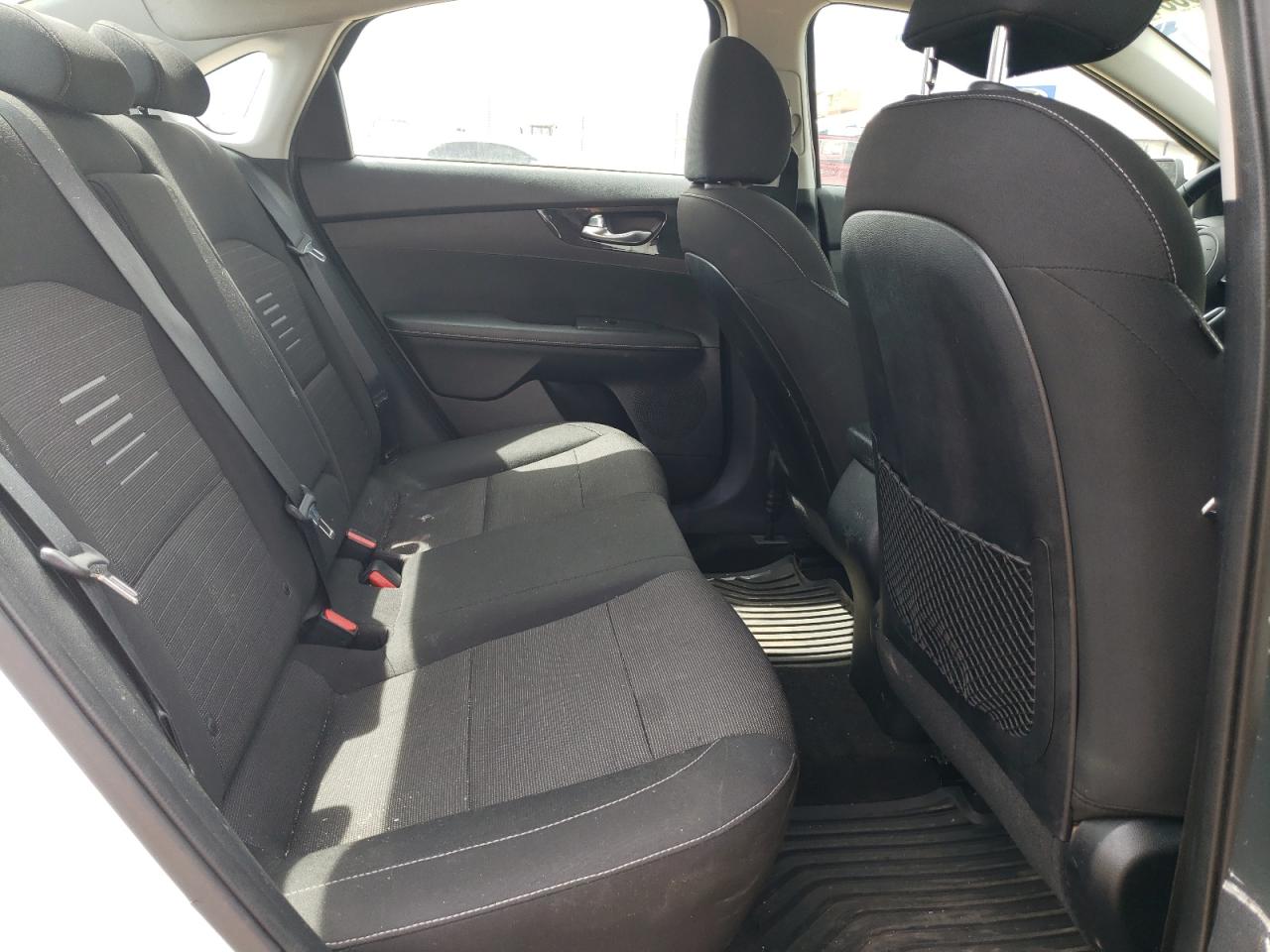 3KPF34AD2KE033991 2019 Kia Forte Gt Line