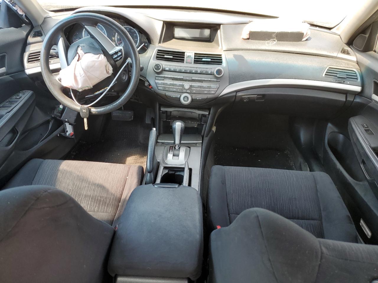 1HGCP2F3XBA130811 2011 Honda Accord Lx