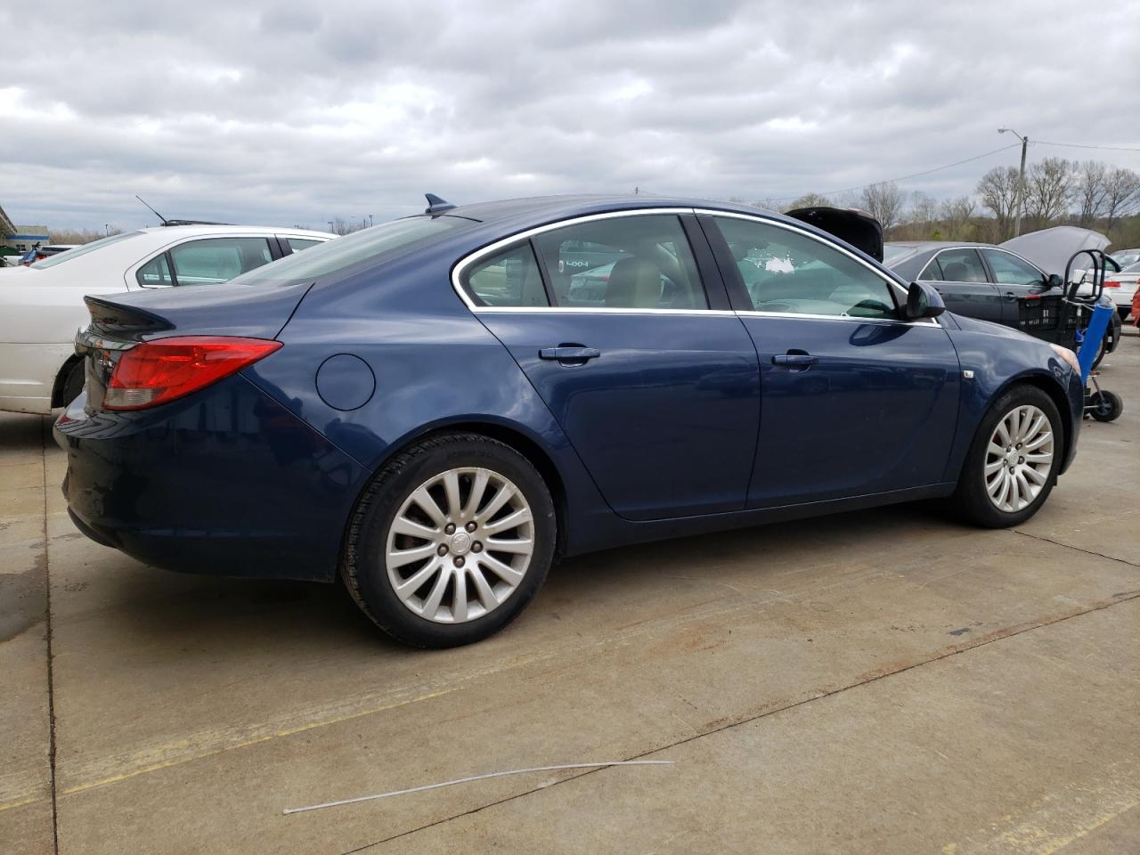 W04GS5EC6B1006093 2011 Buick Regal Cxl