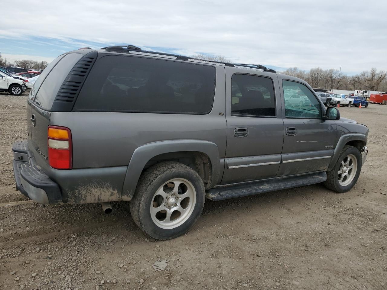 3GNFK16T71G139073 2001 Chevrolet Suburban K1500