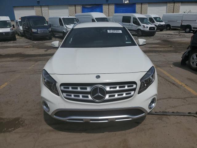 2019 MERCEDES-BENZ 18/27 - WDCTG4GB7KU010120