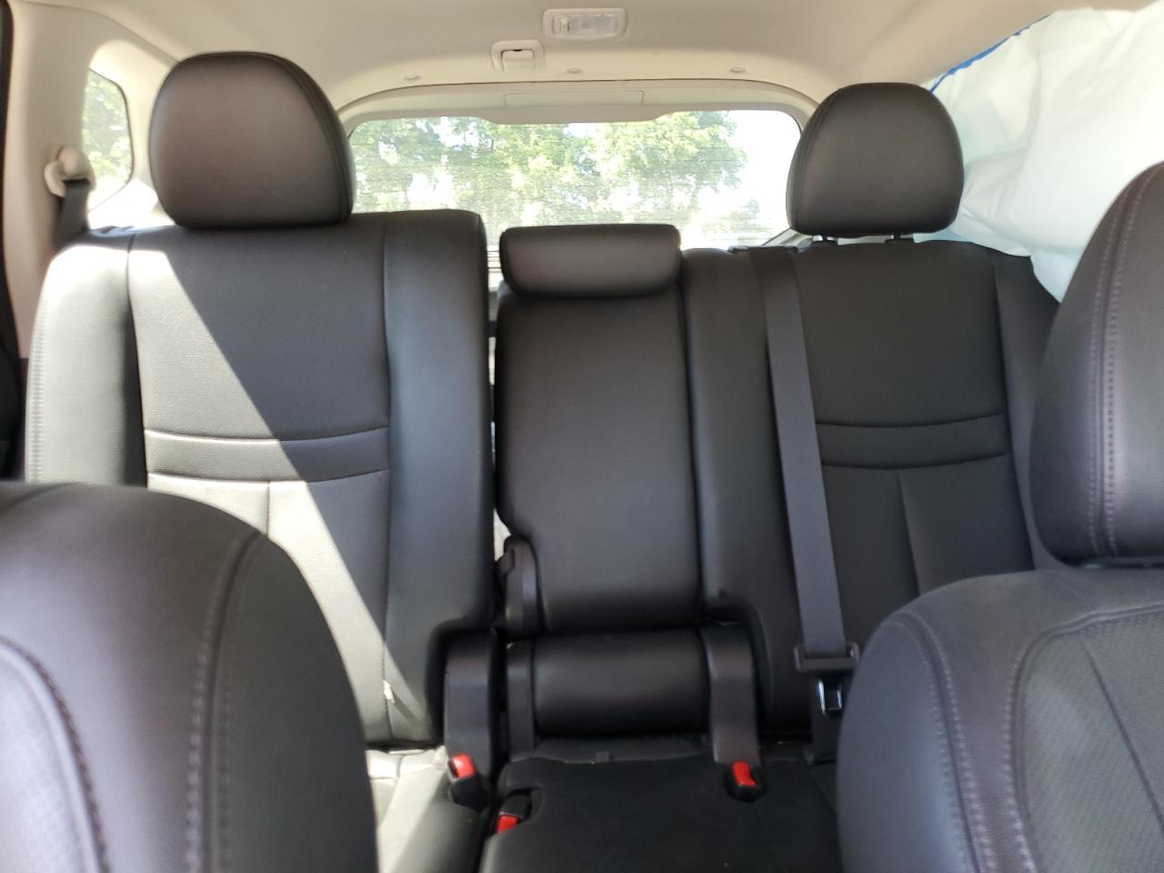 5N1AT2MV0KC816510 2019 Nissan Rogue S