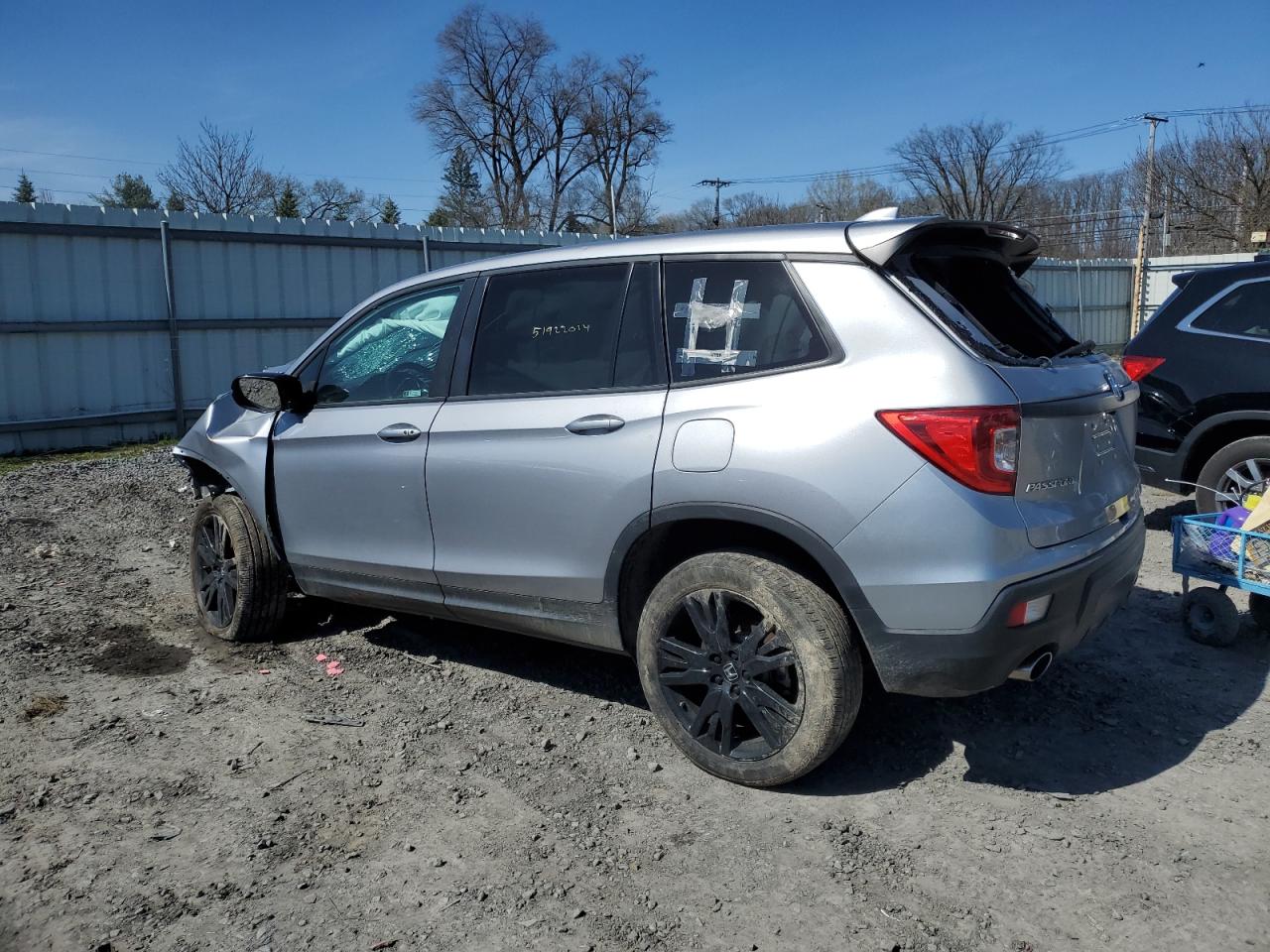 5FNYF8H24MB015288 2021 Honda Passport Sport