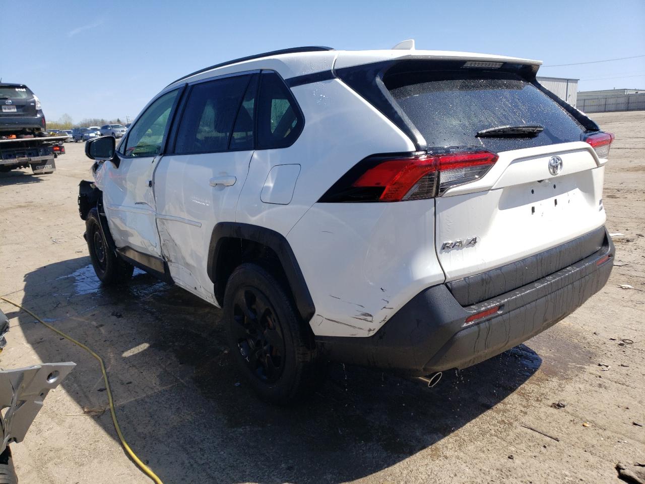 2020 Toyota Rav4 Le vin: JTMF1RFV8LD064136