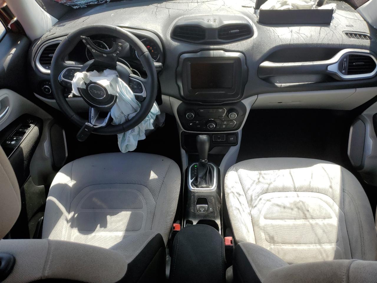 ZACCJABB7JPH70061 2018 Jeep Renegade Latitude