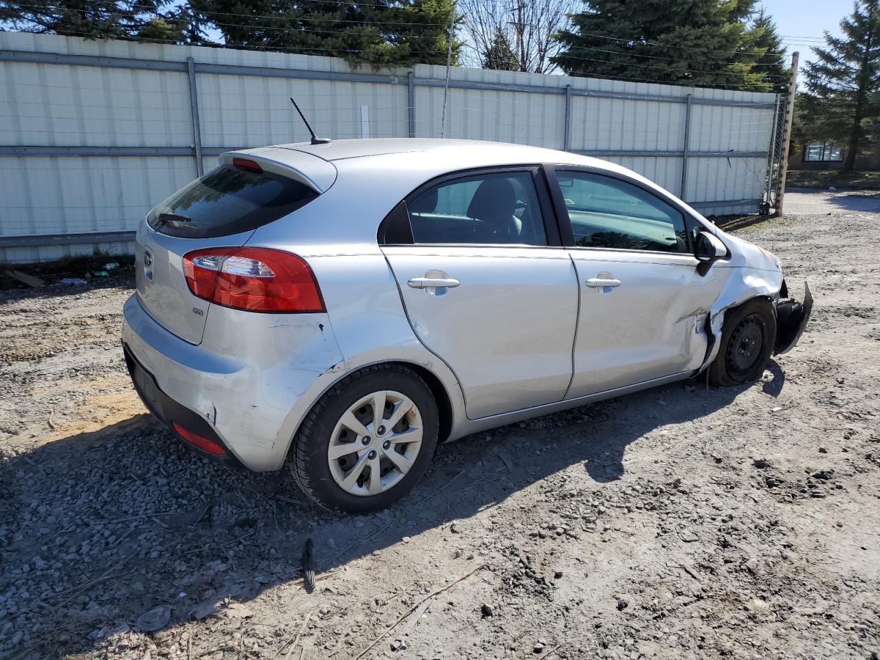 KNADM5A33F6516450 2015 Kia Rio Lx