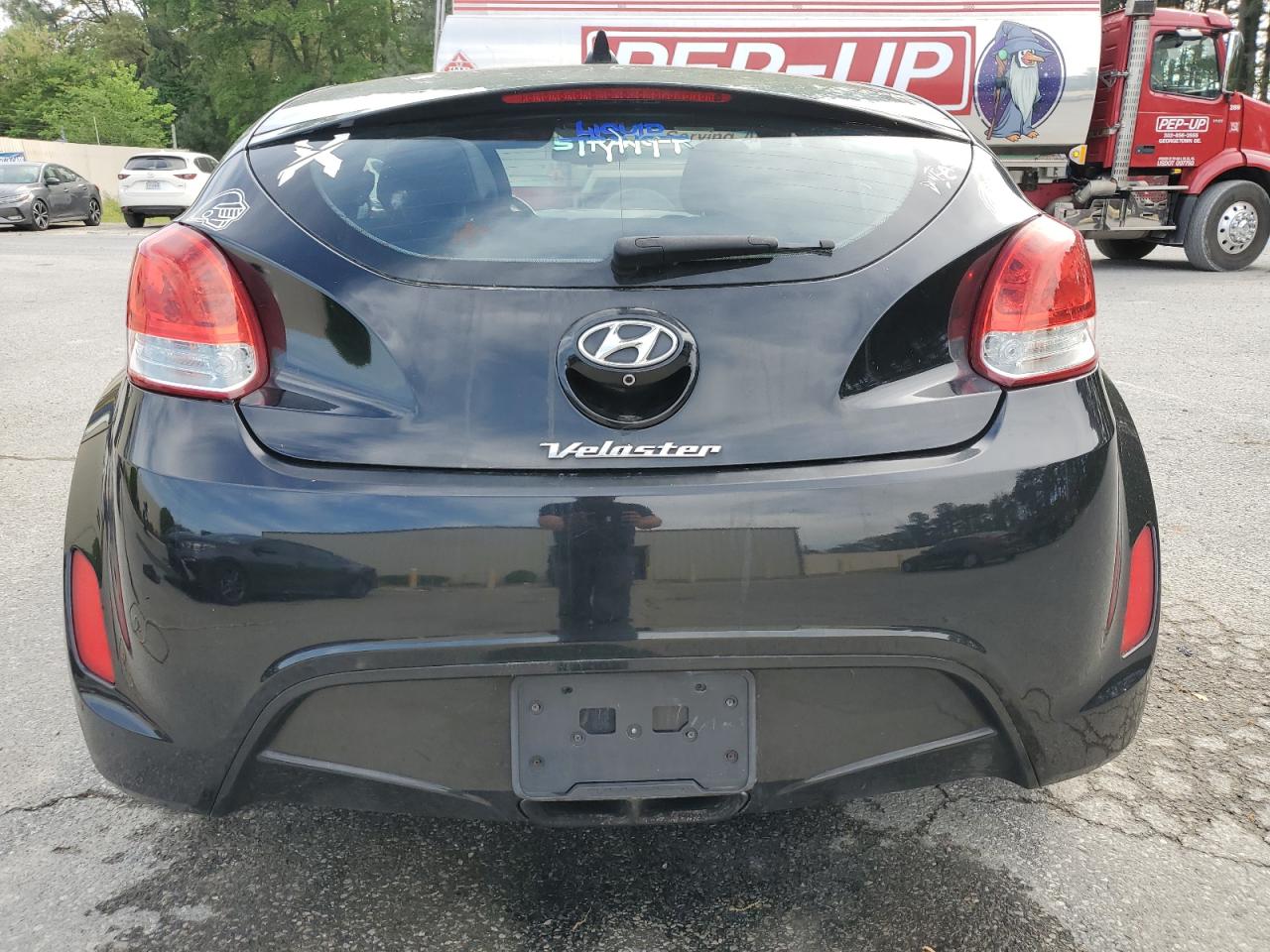 KMHTC6AD3HU324536 2017 Hyundai Veloster