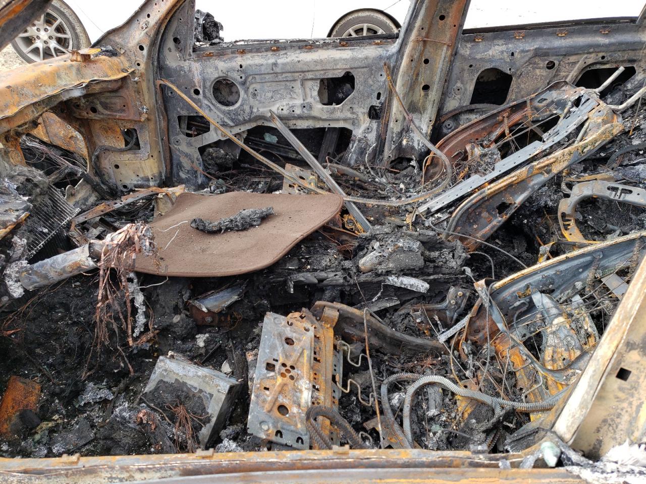 5UXZV4V54BL742358 2011 BMW X5 xDrive3