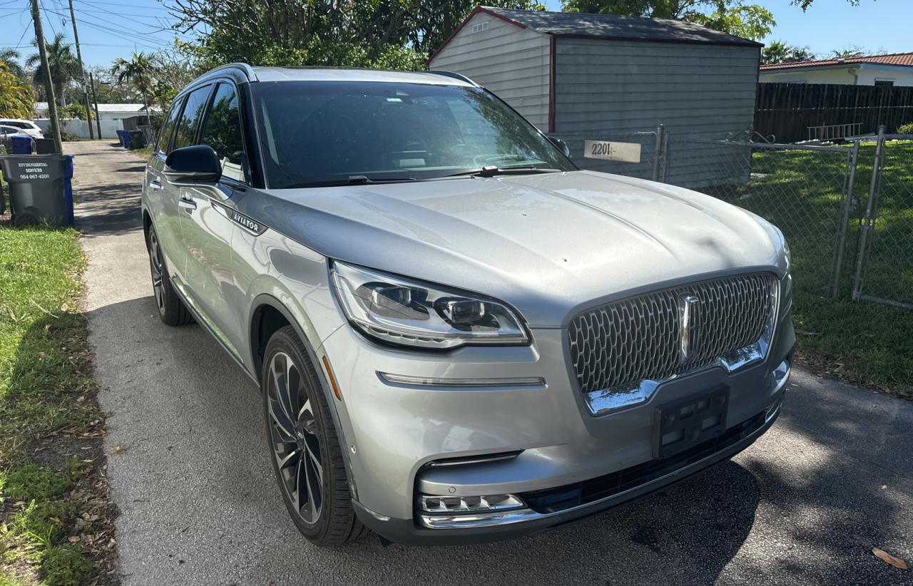 5LM5J7XC4LGL06683 2020 Lincoln Aviator Reserve