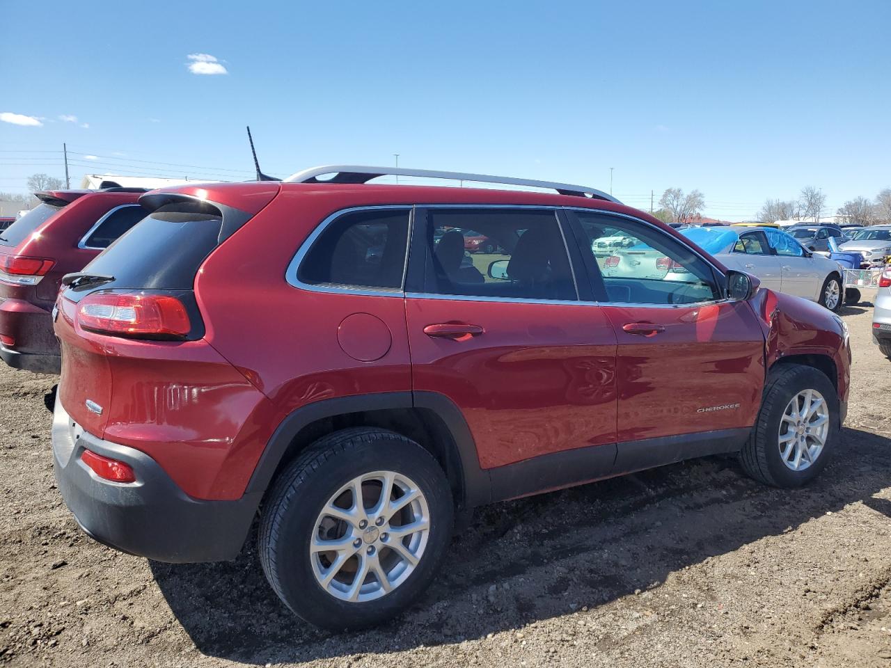 2017 Jeep Cherokee Latitude vin: 1C4PJMCB7HW622264