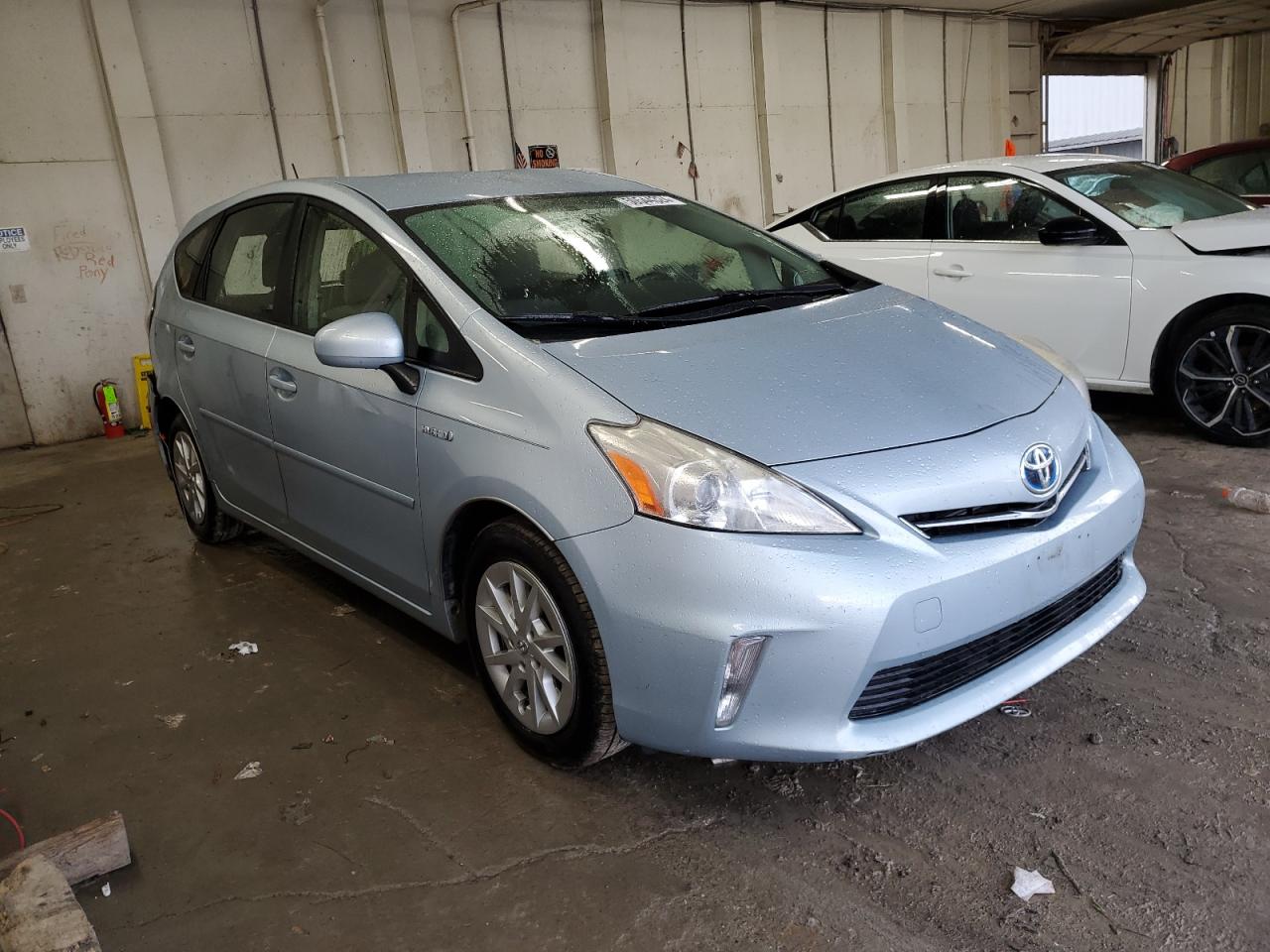 JTDZN3EU1C3134184 2012 Toyota Prius V