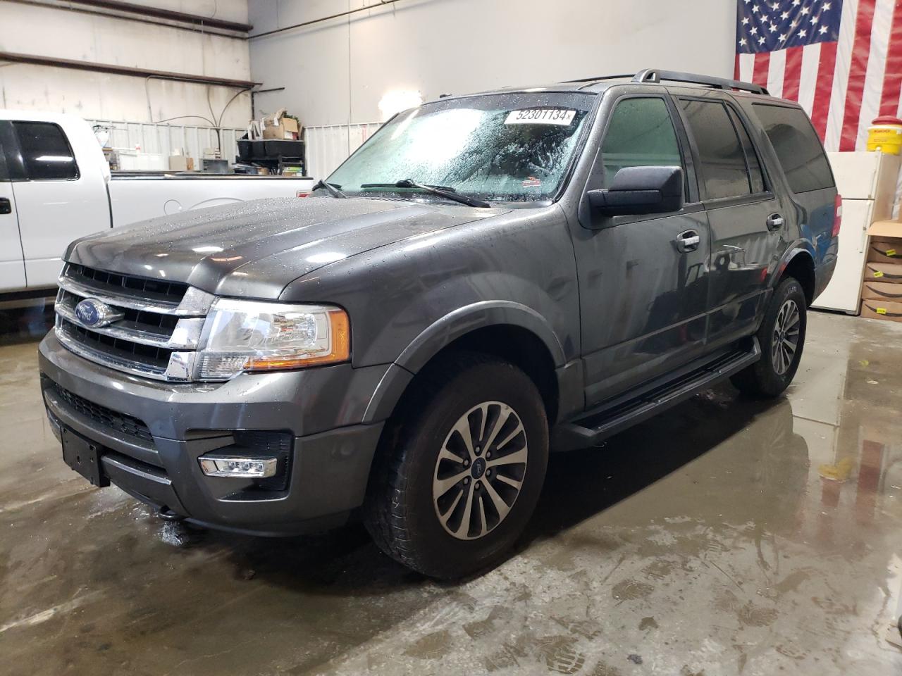 2017 Ford Expedition Xlt vin: 1FMJU1JT8HEA05836