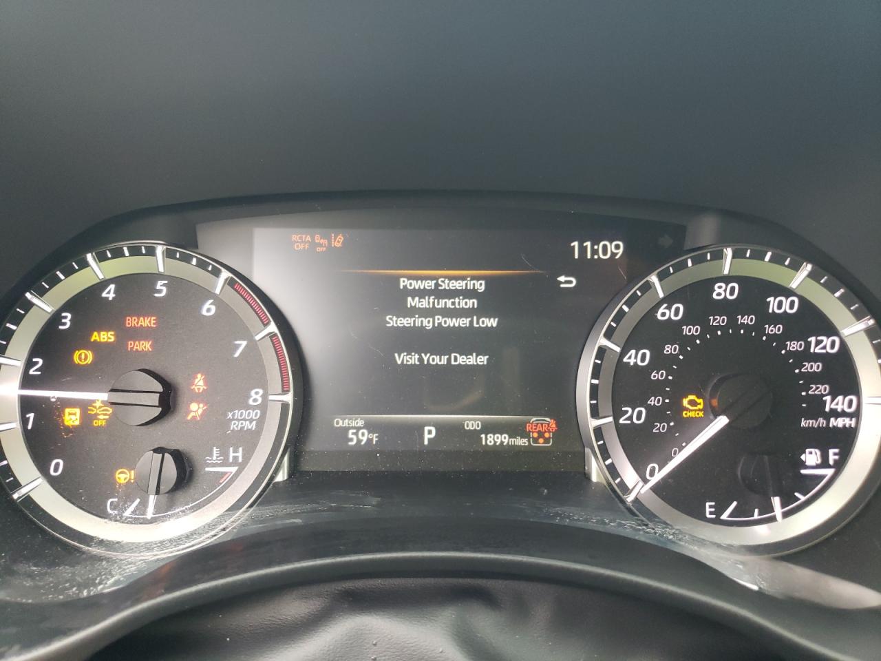 5TDKDRAH5RS535390 2024 Toyota Highlander Le