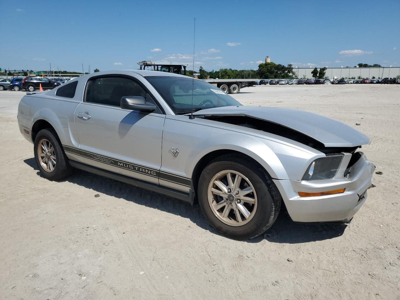 1ZVHT80NX95125783 2009 Ford Mustang