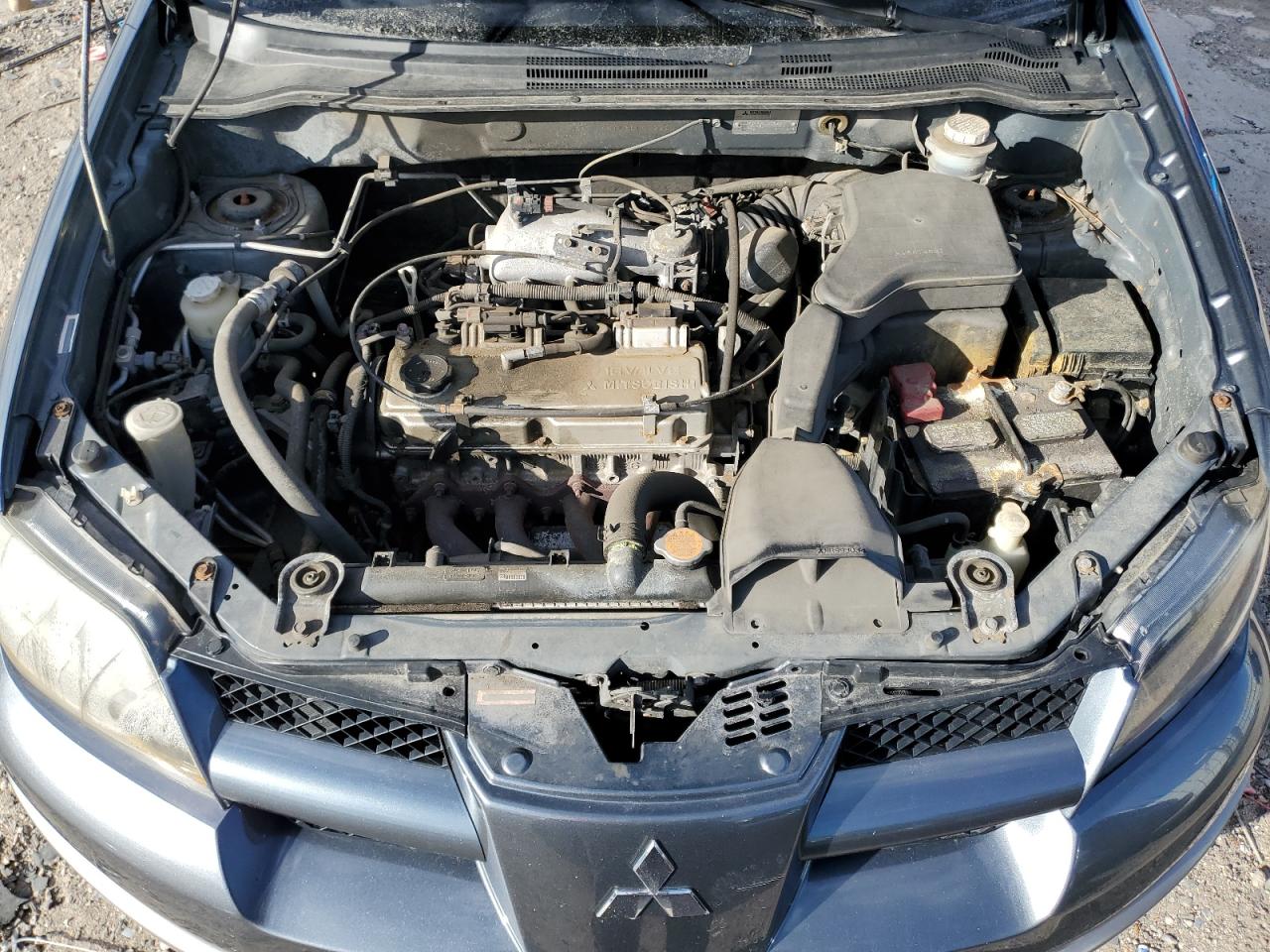 JA4LX31G43U107226 2003 Mitsubishi Outlander Ls