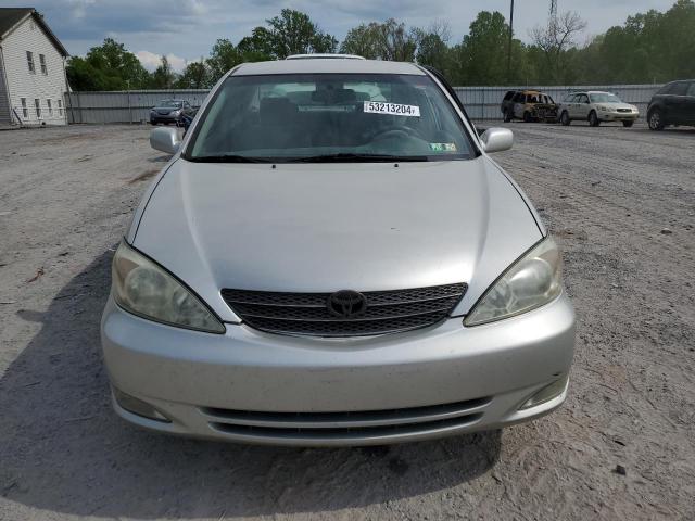 2004 Toyota Camry Le VIN: 4T1BE30K64U812894 Lot: 53213204