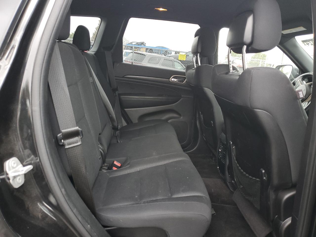 1C4RJFAG8FC215216 2015 Jeep Grand Cherokee Laredo