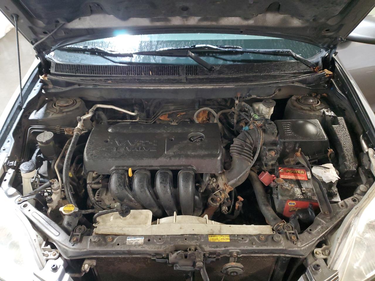 2T1LR32E45C472051 2005 Toyota Corolla Matrix Base