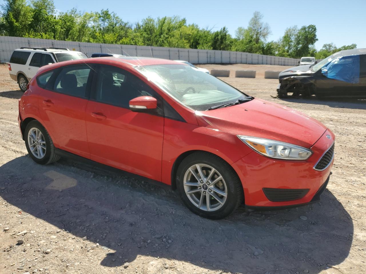 1FADP3K27FL249535 2015 Ford Focus Se