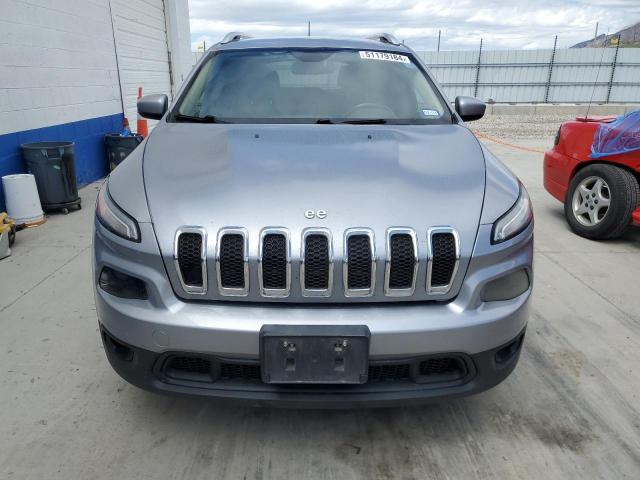 2017 Jeep Cherokee Latitude VIN: 1C4PJLCSXHW617120 Lot: 51179184