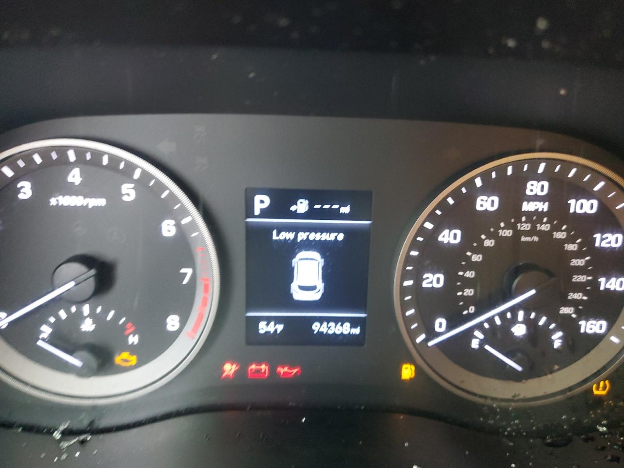 KM8J2CA42KU988097 2019 Hyundai Tucson Se