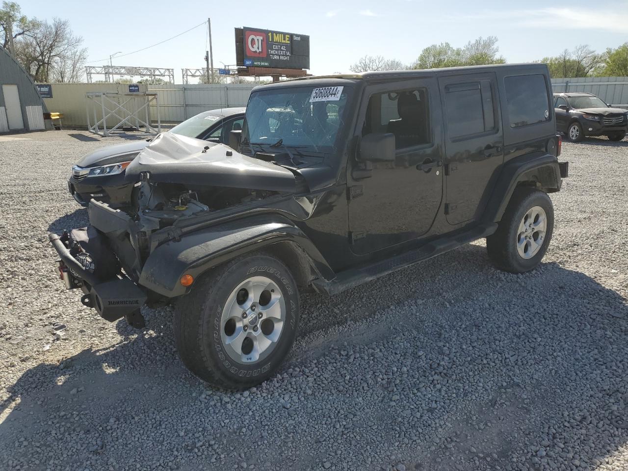 2014 Jeep Wrangler Unlimited Sahara vin: 1C4HJWEG3EL240559