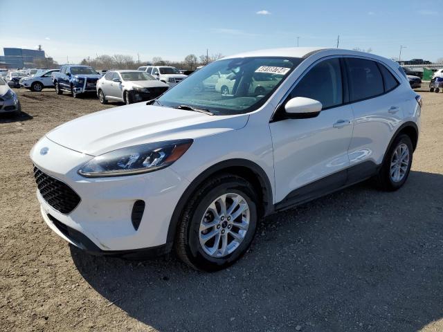 Lot #2475543918 2020 FORD ESCAPE SE salvage car