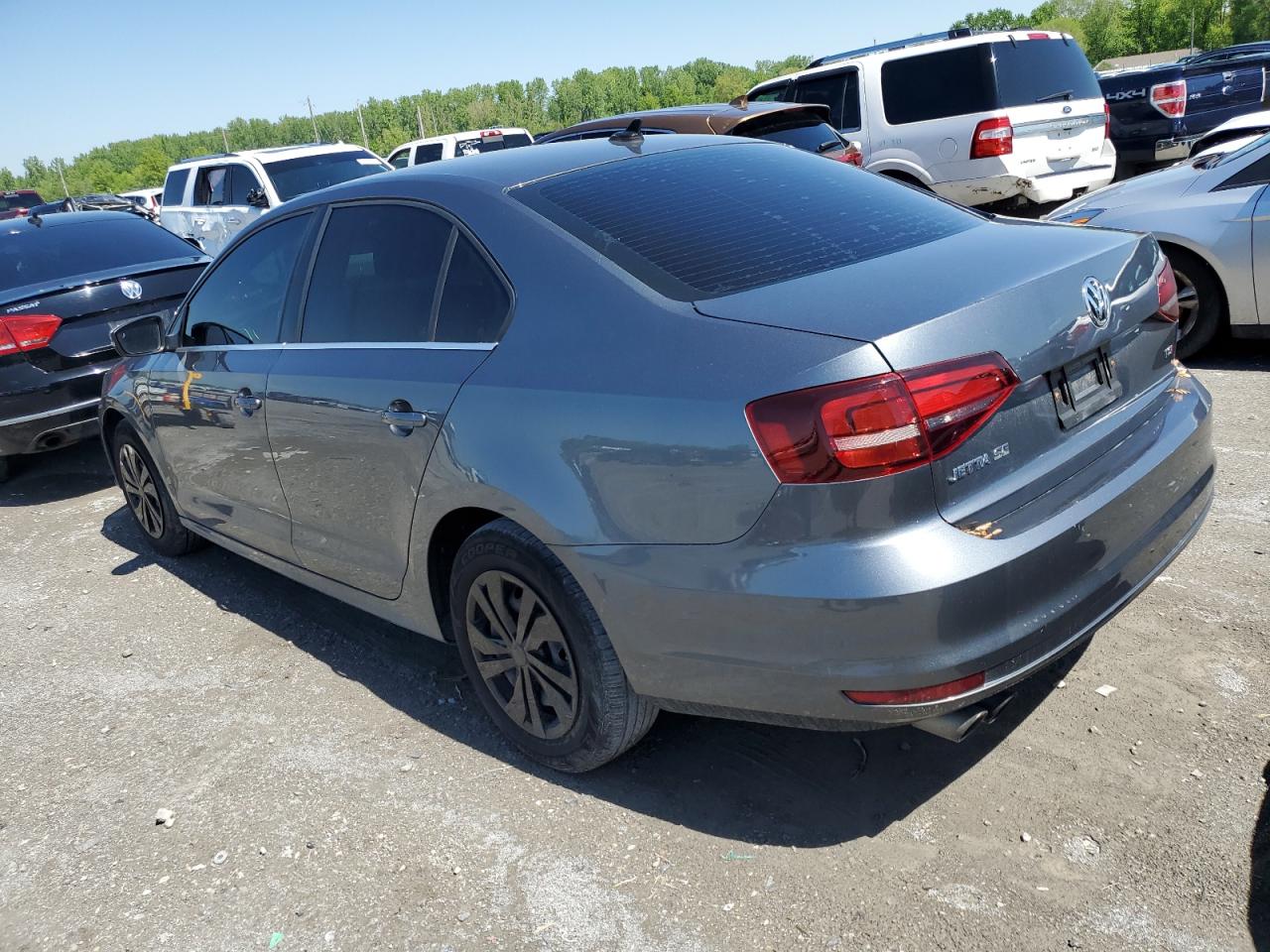 3VWDB7AJ9HM366900 2017 Volkswagen Jetta Se