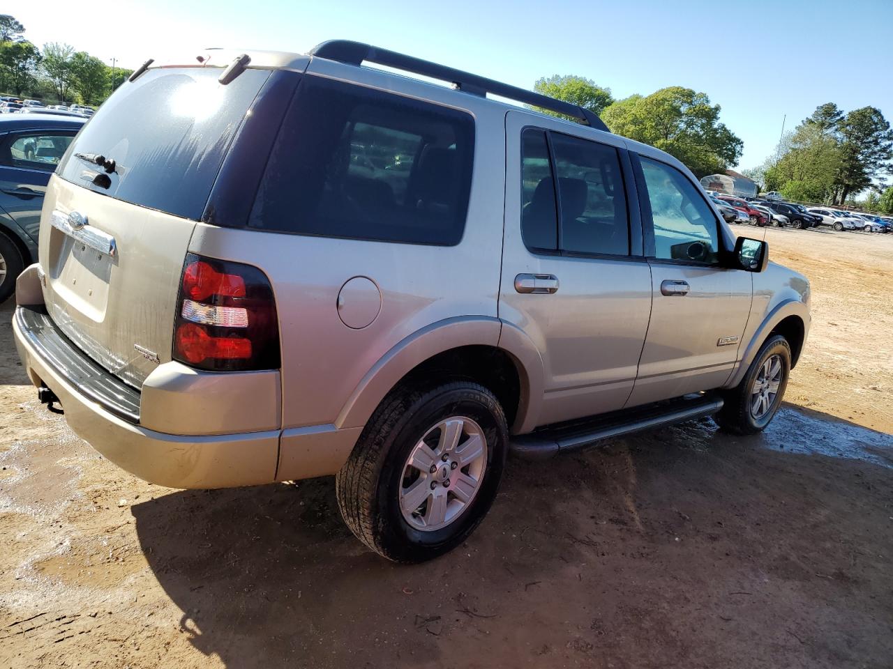 1FMEU63E67UB74481 2007 Ford Explorer Xlt