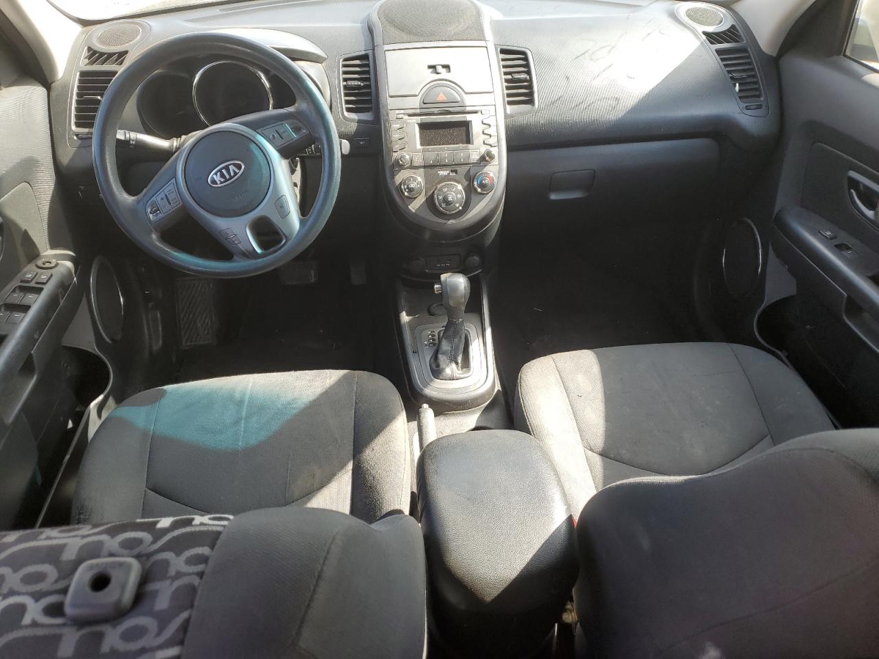 KNDJT2A20B7284814 2011 Kia Soul +