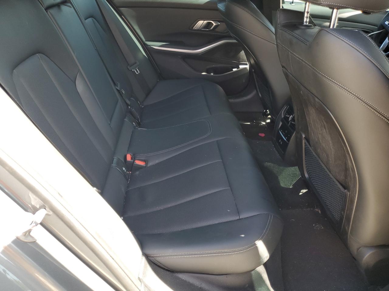 3MW69FF0XP8C98323 2023 BMW 330I